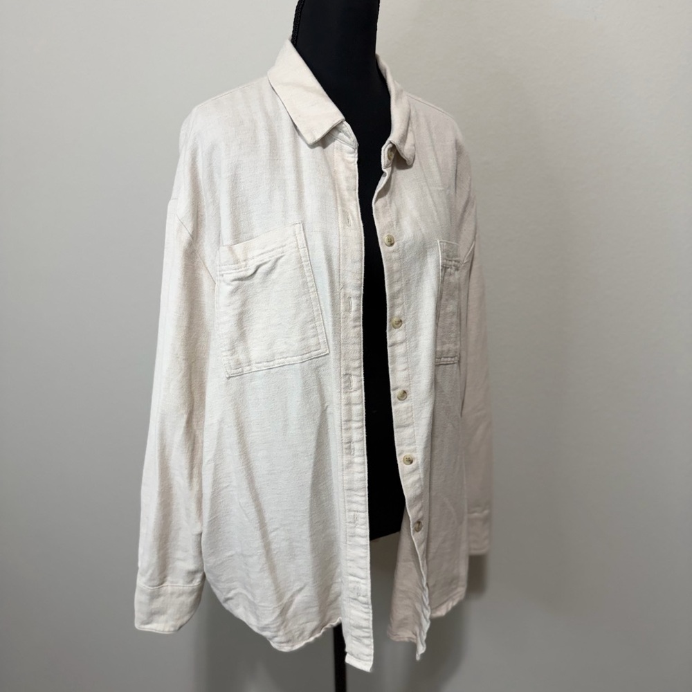 Old Navy Women's Light Cream flannel Shirt